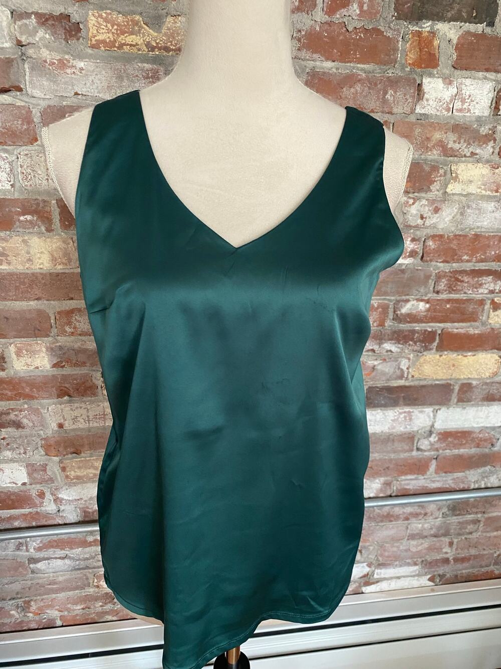 Emerald Green Satin V Neck Sleeveless Blouse Size S